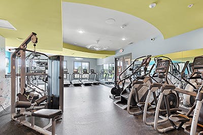 Fitness-Center-01-Retreat-at-Tampa-Bay-Cottages-Tampa-FL-5